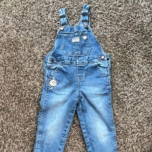 Oshkosh toddler girls denim overalls, size 3t GUC, floral detail